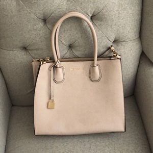 Michael Kors Mercer Tote